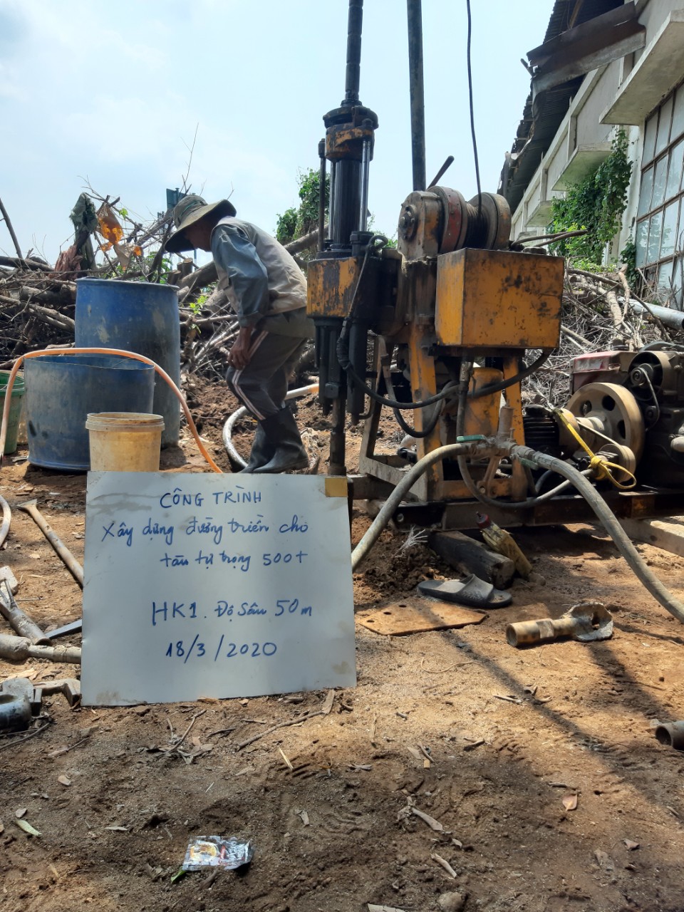 Khảo sát địa chất
